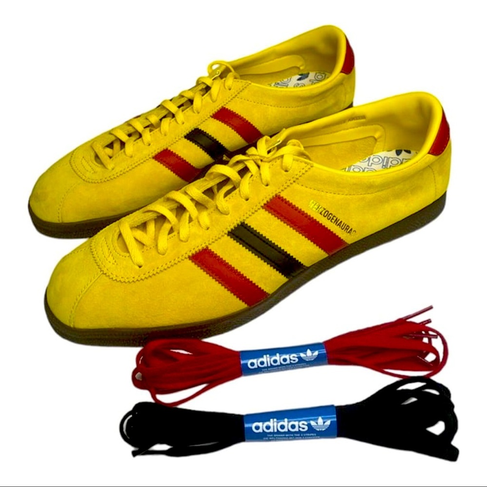 Brand new never worn RARE color way priced to sell